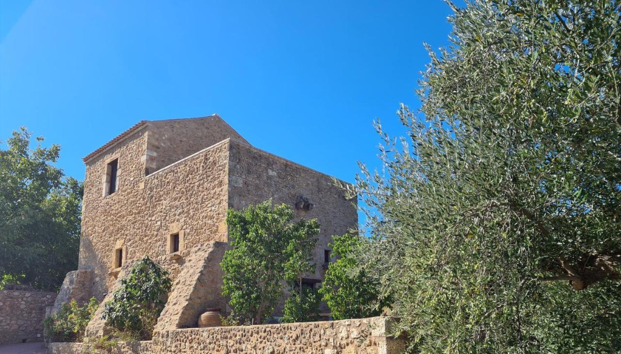 Сasa de vacaciones Pyrgos 1869
