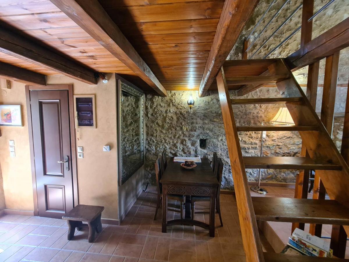 Сasa de vacaciones Pyrgos 1869